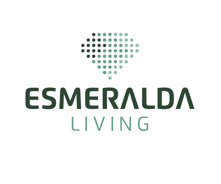 Esmeralda Living